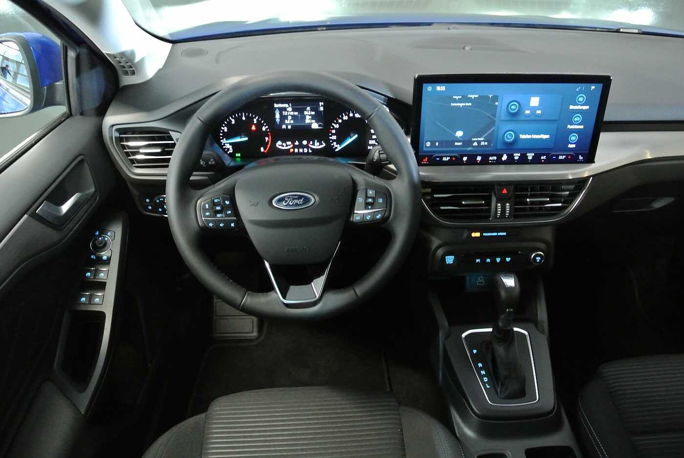 Ford Focus Turnier 1.0 E. Boost Hybrid Aut. Titanium