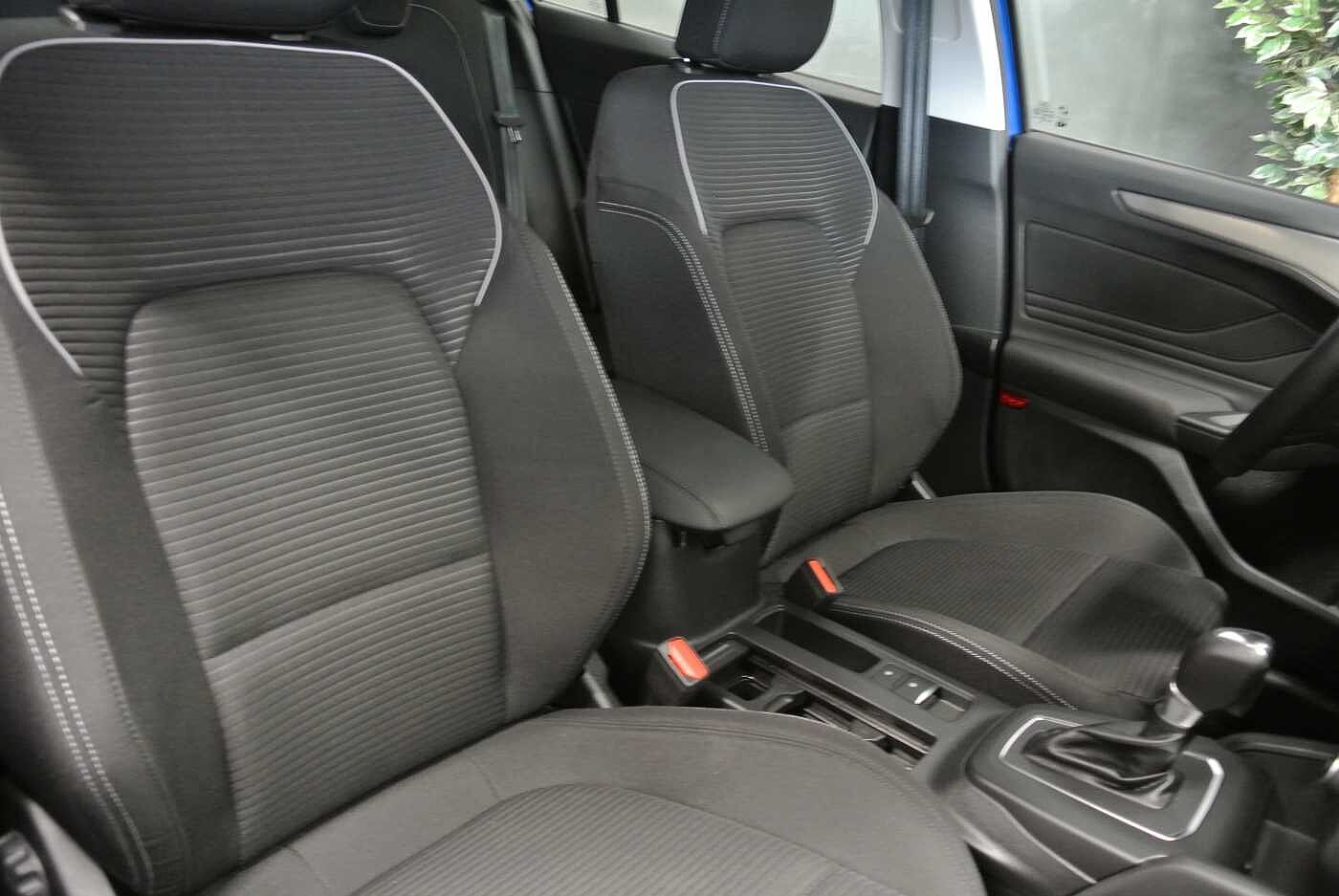 Ford Focus Turnier 1.0 E. Boost MHEV Aut. Titanium