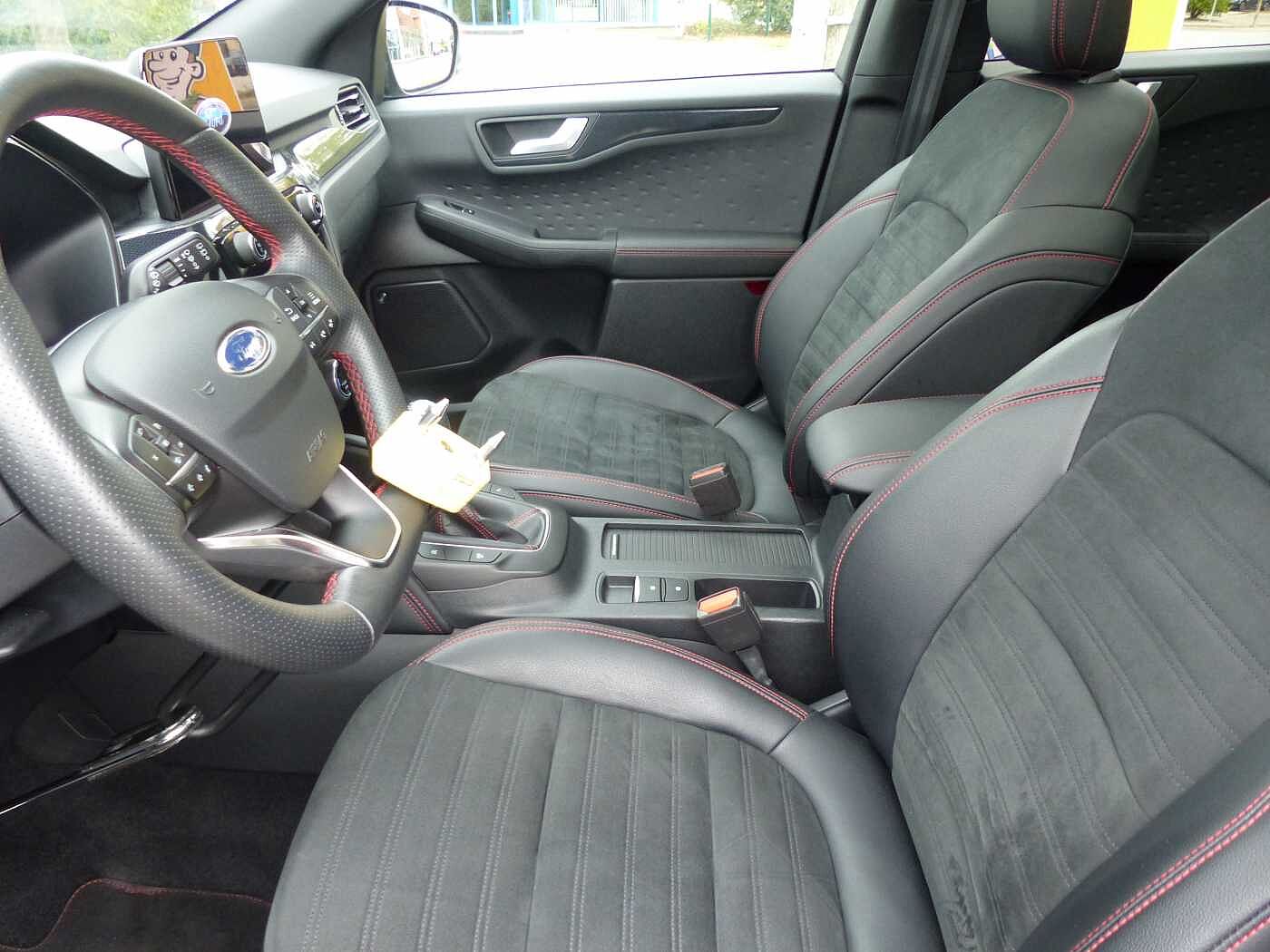 Ford Kuga 2.0 EcoBlue Hybrid ST-LINE X GJR, Pano