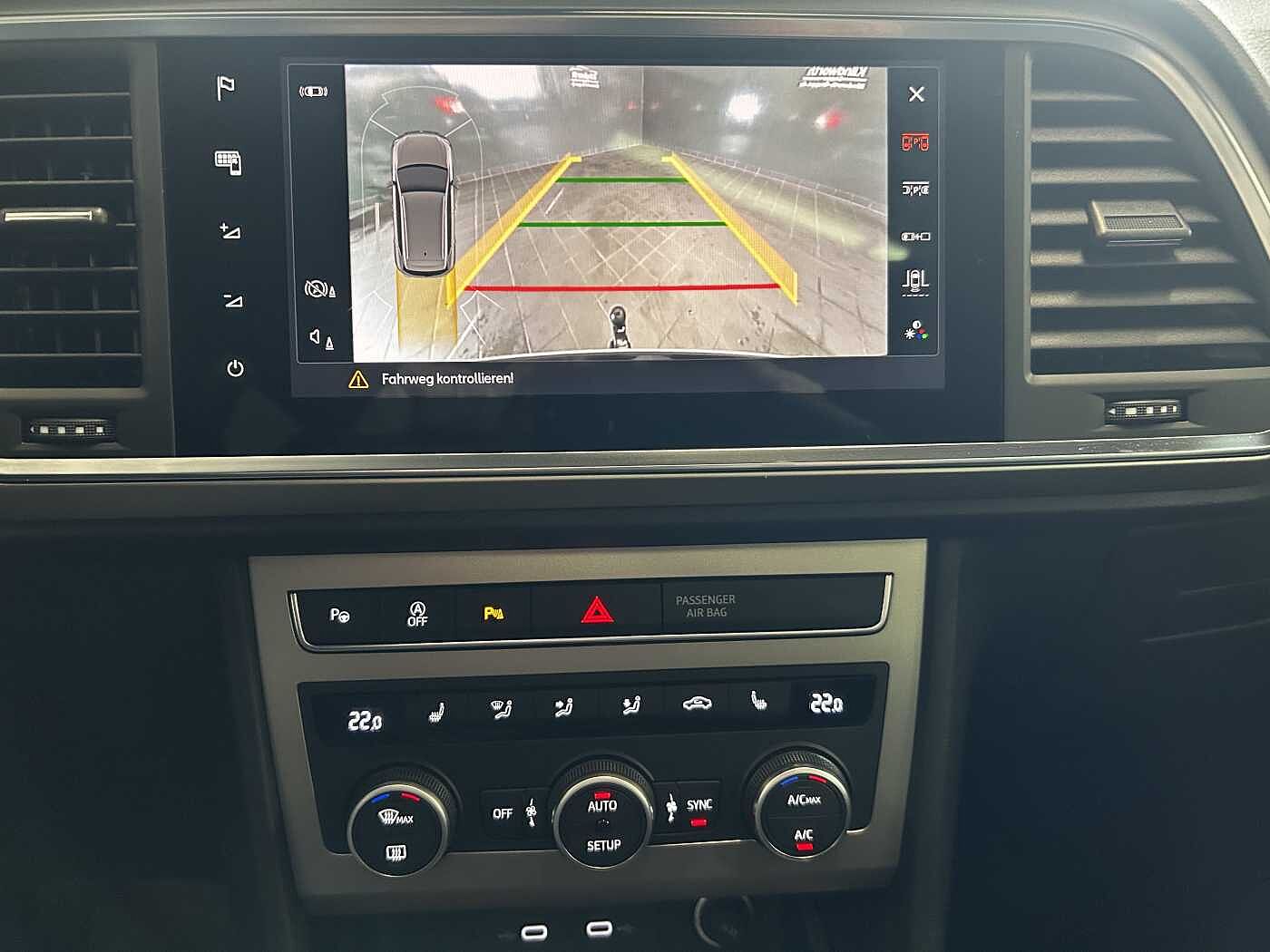 SEAT Ateca 1.5 TSI DSG Xperience +AHK+Pano+BEATS