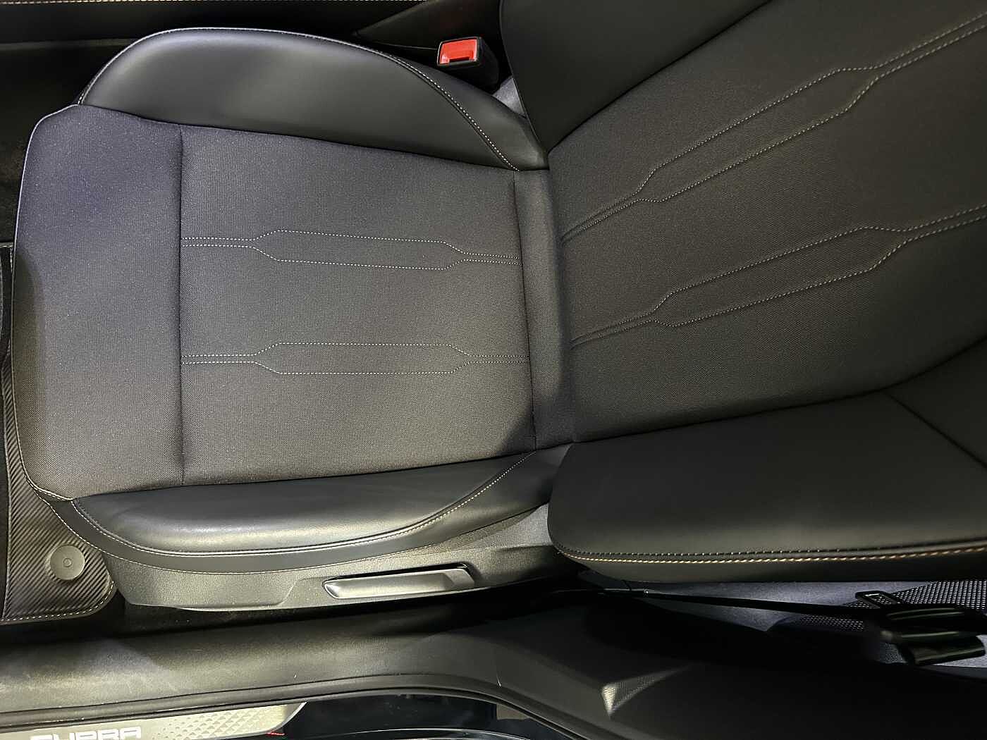 CUPRA Formentor 1.5 eTSI DSG +GJR+Paket XL+Navi 12,9'