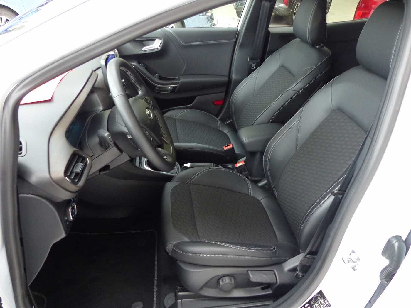 Ford Puma 1.0 EcoBoost mHEV Titanium X iACC, Navi, GJR