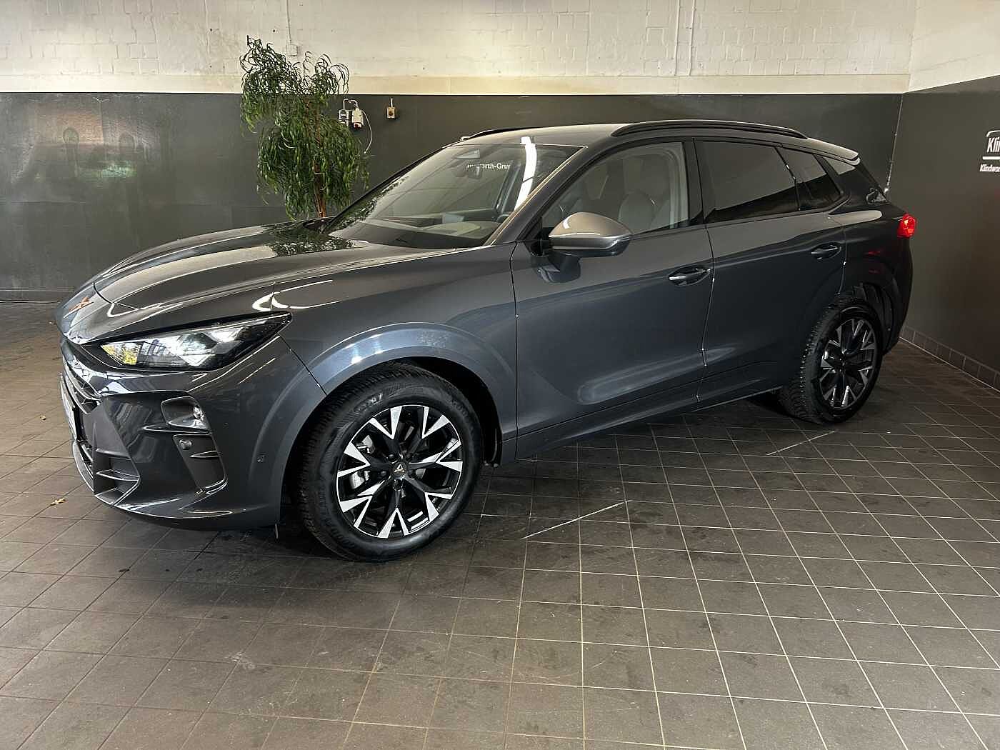 CUPRA Terramar 1.5 eTSI DSG +GJR+ACC+360°