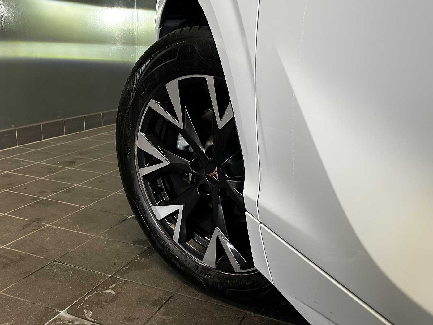 CUPRA Terramar 1.5 eTSI DSG +GJR+ACC+360°