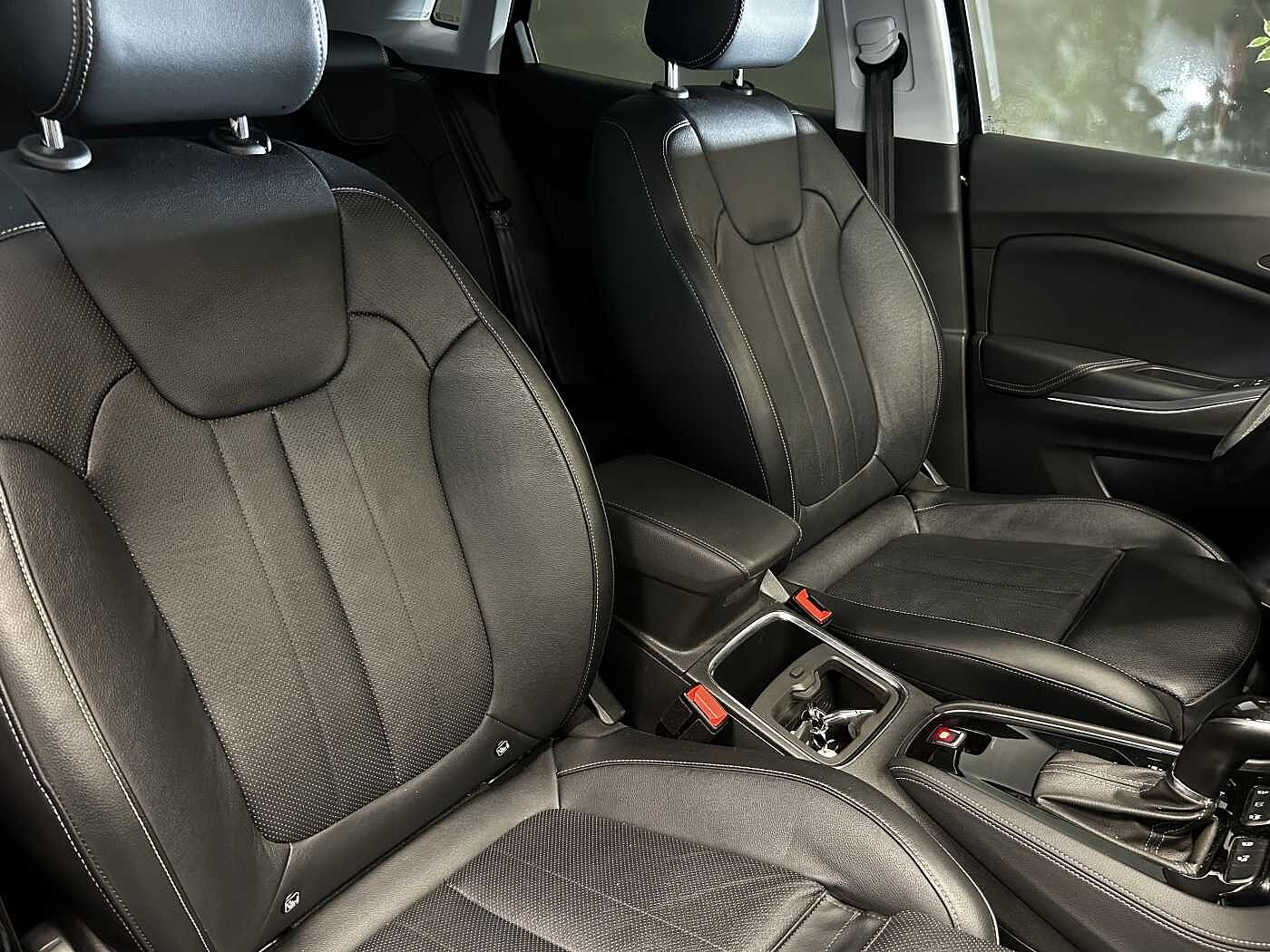 Opel Grandland X 1.6 Turbo Aut. Ultimate +AHK+ACC