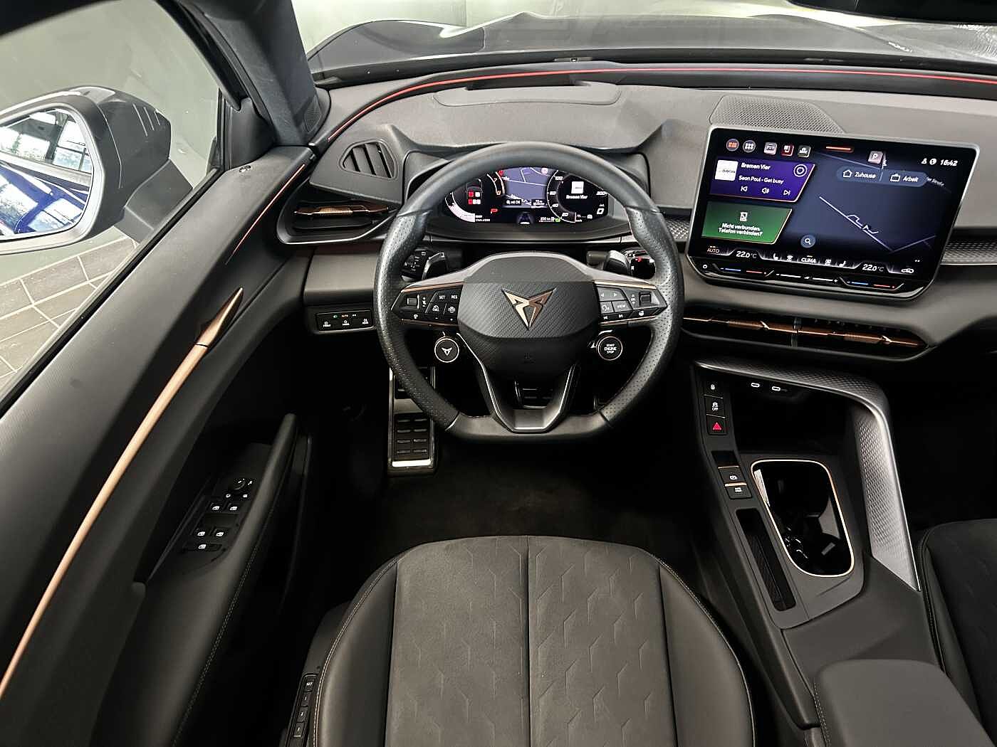 CUPRA Terramar 1.5 eTSI DSG +GJR+ACC+360°