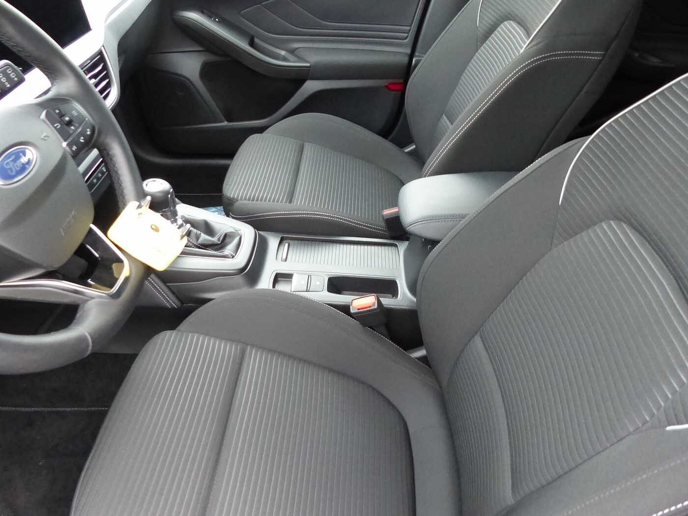 Ford Focus 1.0 EcoBoost Hybrid Titanium X iACC, Kamera