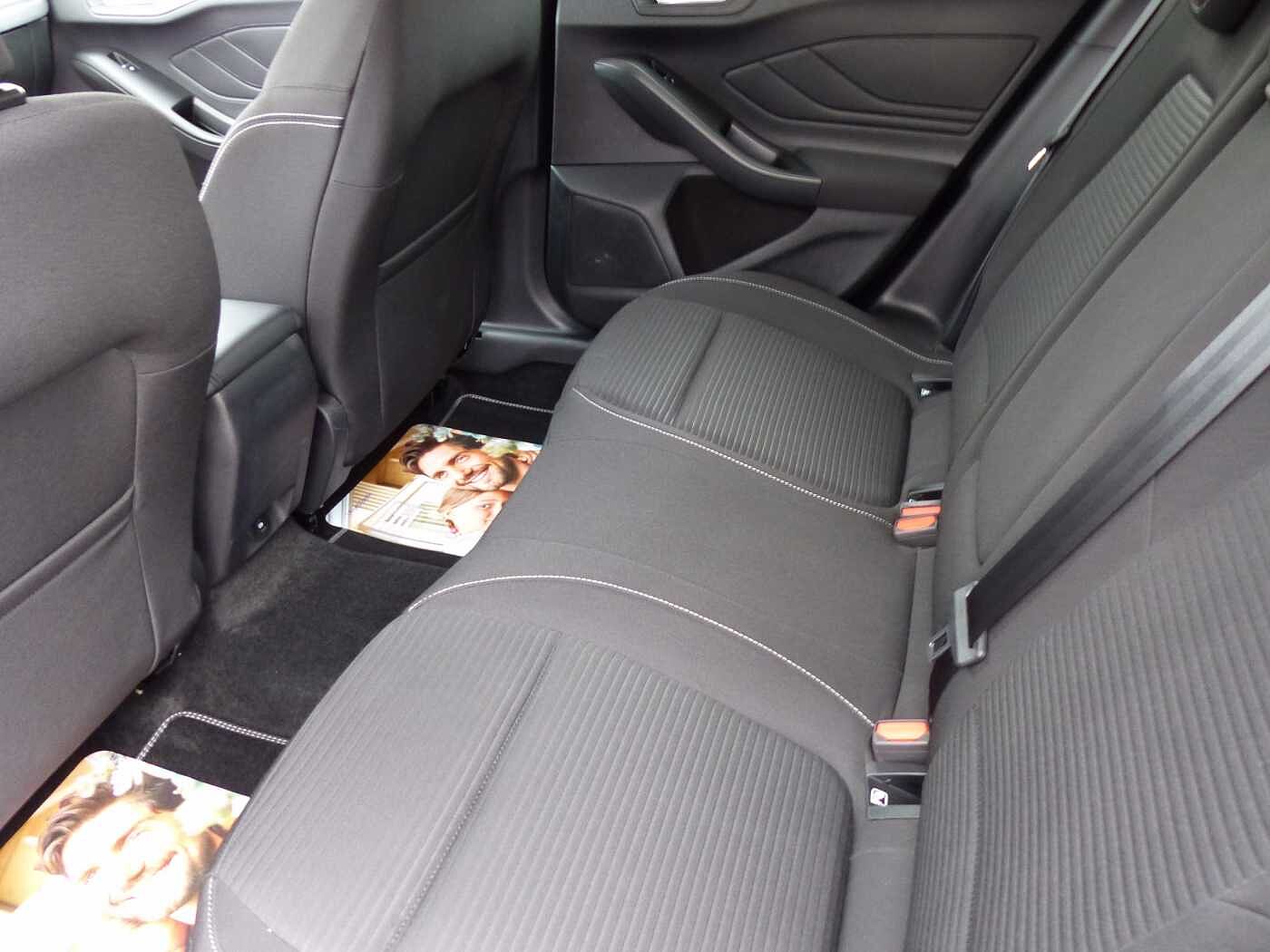 Ford Focus 1.0 EcoBoost Hybrid Titanium X iACC, Kamera