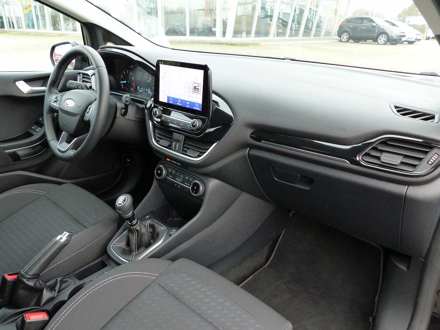 Ford Fiesta 1.0 Hybrid TITANIUM + Navi + ACC + Kamera