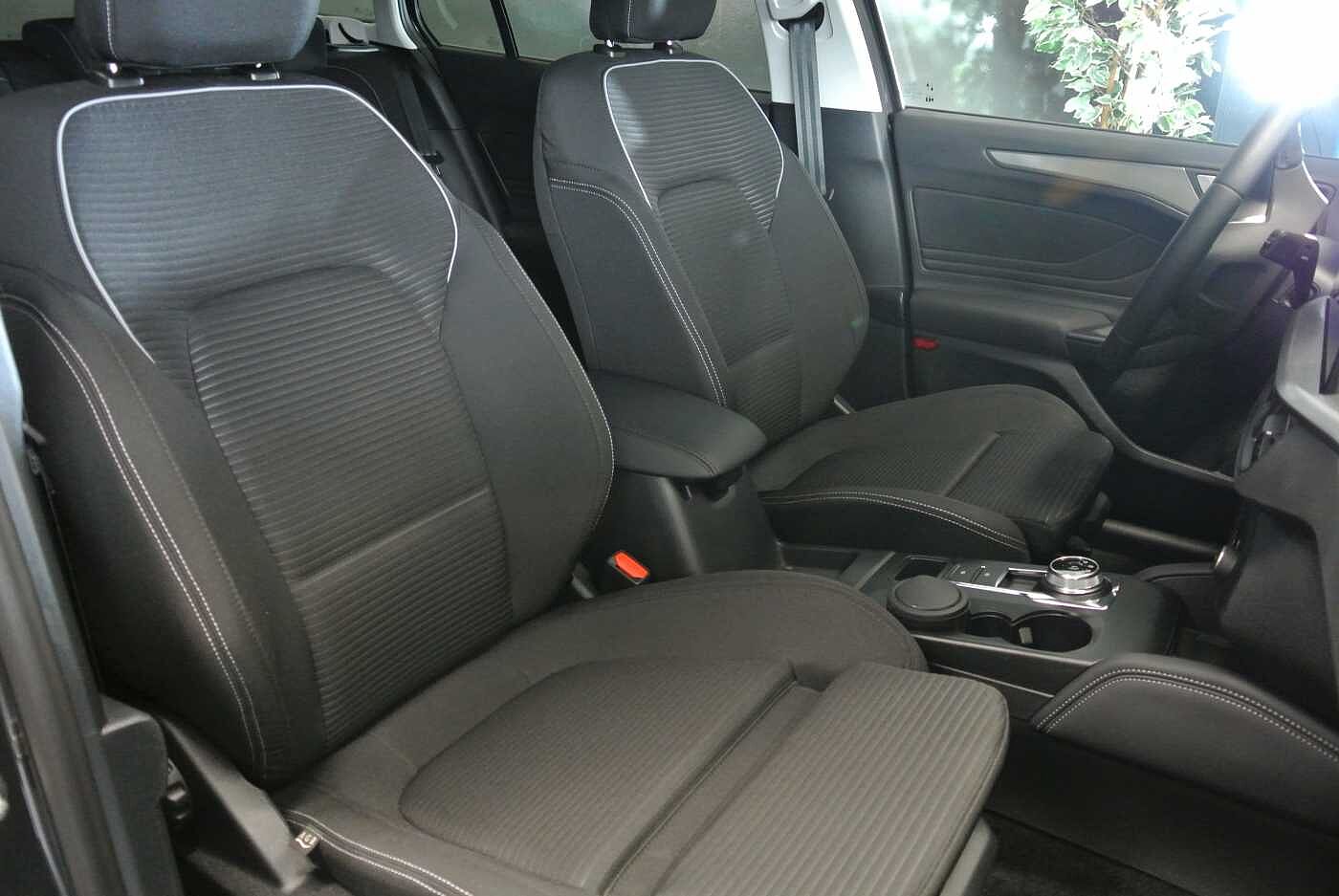 Ford Focus Turnier 1.5 E. Blue Aut. Titanium X +iACC
