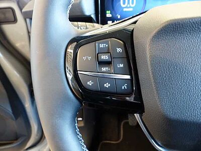 Ford Puma 1.0 EcoBoost MHEV TITANIUM NEUES MODELL! !!