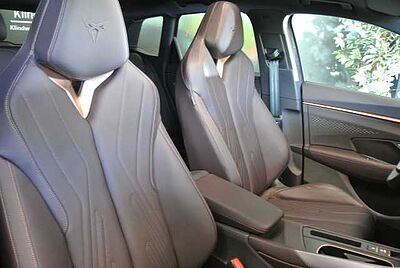 CUPRA Terramar VZ 1.5 eTSI PHEV DSG +Leder+Pano+MATRIX