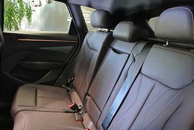 CUPRA Terramar VZ 1.5 eTSI PHEV DSG +Leder+Pano+MATRIX