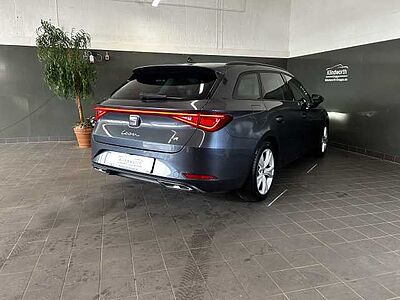 SEAT Leon ST 1.5 eTSI DSG FR +GJR+RFK+XL-Paket