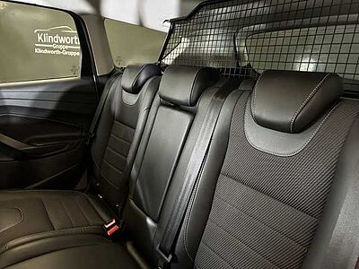 Ford Kuga 2.0 TDCi 4x4 Aut. Titanium +AHK+GJR+RFK