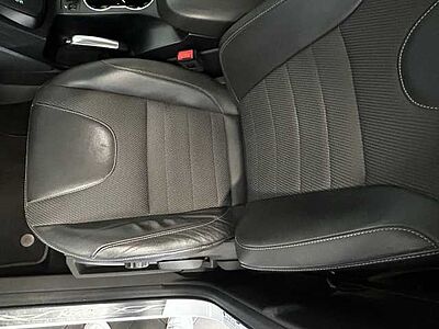 Ford Kuga 2.0 TDCi 4x4 Aut. Titanium +AHK+GJR+RFK