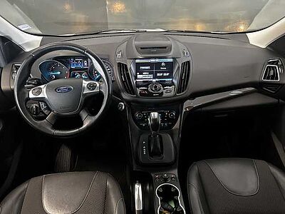 Ford Kuga 2.0 TDCi 4x4 Aut. Titanium +AHK+GJR+RFK