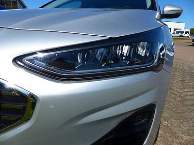 Ford Focus Turnier 1.0 EcoB. mHEV Aut. Titanium X GJR