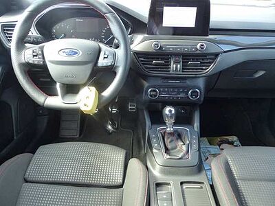 Ford Focus Turnier 1.0 EcoB.mHEV ST-Line LED,Navi,ACC