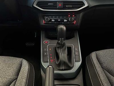SEAT Arona 1.0 TSI DSG Xperience +ACC+GJR+RFK+Navi