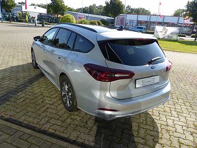 Ford Focus Turnier 1.5 EcoBlue Aut. Pano,GJR