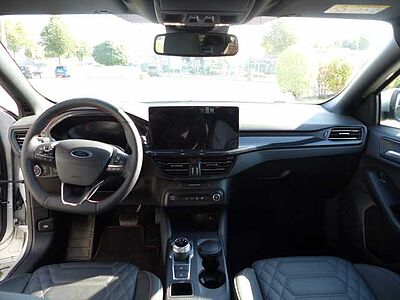 Ford Focus Turnier 1.5 EcoBlue Aut. Pano,GJR