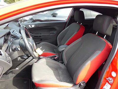 Ford Fiesta 1.0 EcoBoost ST-LINE Winter-Paket, Navi