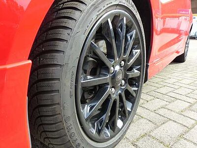 Ford Fiesta 1.0 EcoBoost ST-LINE Winter-Paket, Navi