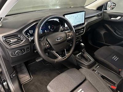 Ford Focus Turnier 1.0 E.B. Hybrid Aut. Active X +AHK