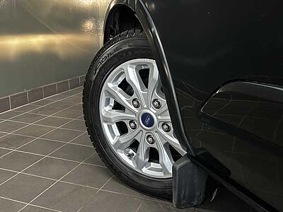 Ford Tourneo Custom 2.0 TDCi 320 L1 Titanium +AHK