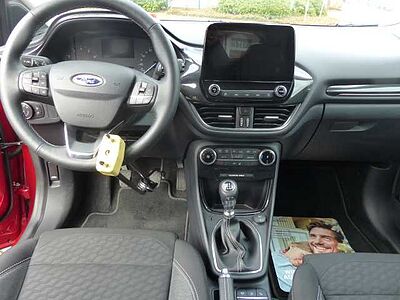 Ford Puma 1.0 EcoBoost mHEV Titanium AHK,iACC,Navi