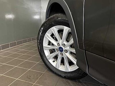 Ford Kuga 2.0 TDCi 4x4 Aut. Titanium +AHK+Xenon+RFK