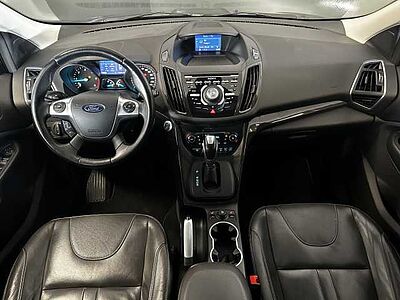 Ford Kuga 2.0 TDCi 4x4 Aut. Titanium +AHK+Xenon+RFK