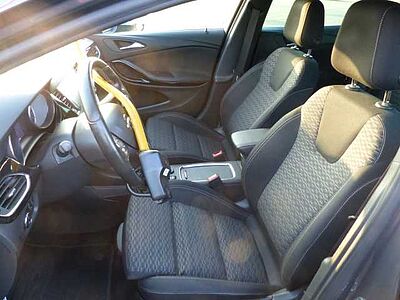 Opel Astra 5-Türer 1.6 CDTI Auto. Dynamic