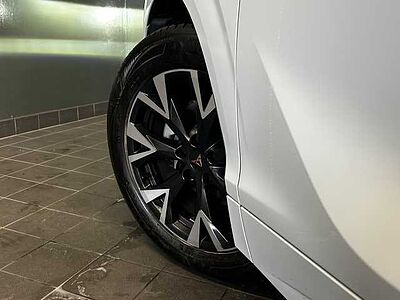 CUPRA Terramar 1.5 eTSI DSG +GJR+ACC+360°