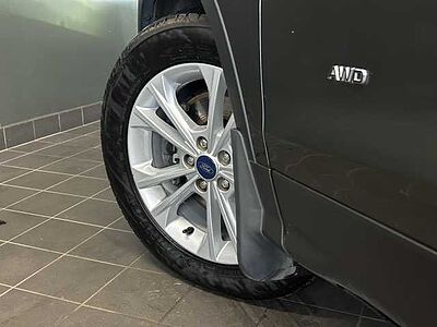 Ford Kuga 2.0 TDCi 4x4 Aut. Titanium +AHK+RFK+Xenon